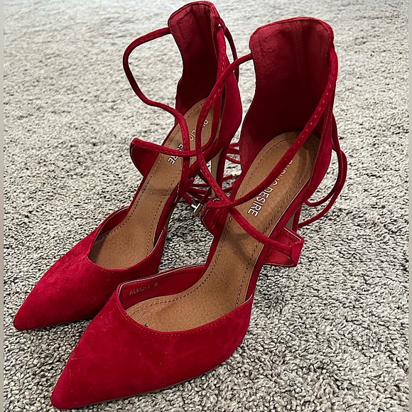 NWOT Public Desire Women’s Tie Leg Design Point Toe Stiletto Heeled Pumps 👠 - Picture 3 of 4